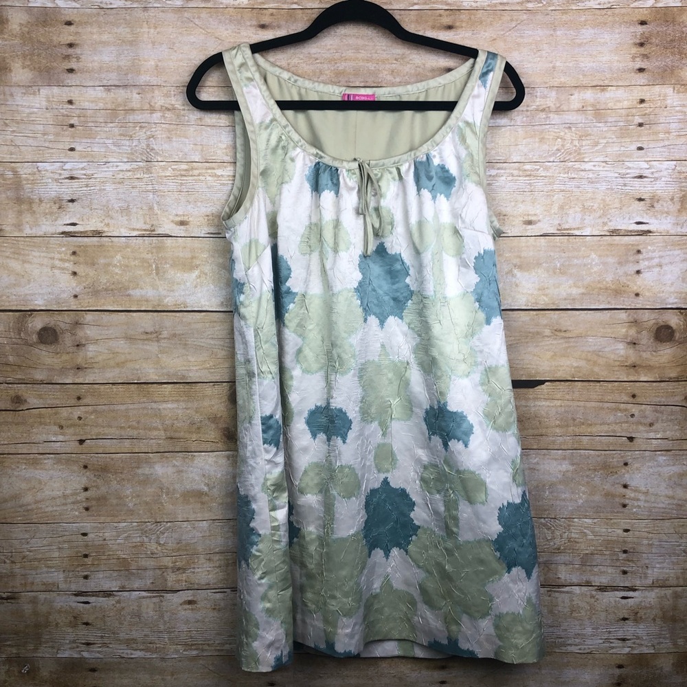 BCBGirls Dress 🛍